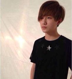 李宏毅最新爆料新闻事件,揭秘娱乐圈惊人内幕！